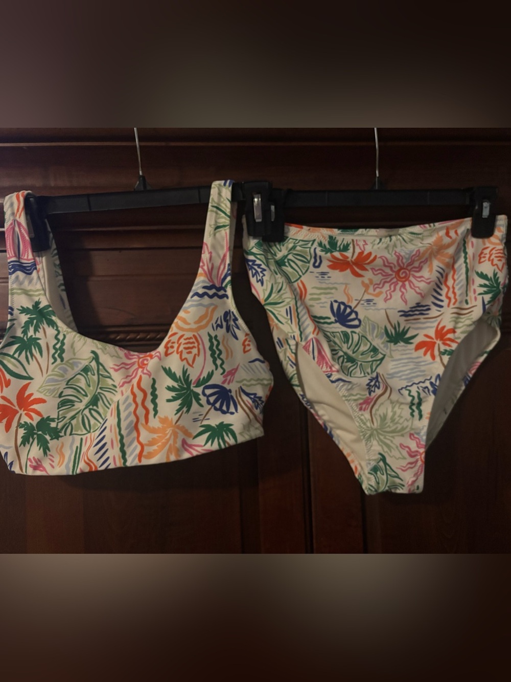 Old Navy Tropical Print Two-Piece Bikini Set in Cream Multicolor palm Leaf Motif